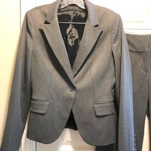 Express Stretch Gray Pant Suit Size 6 EUC
